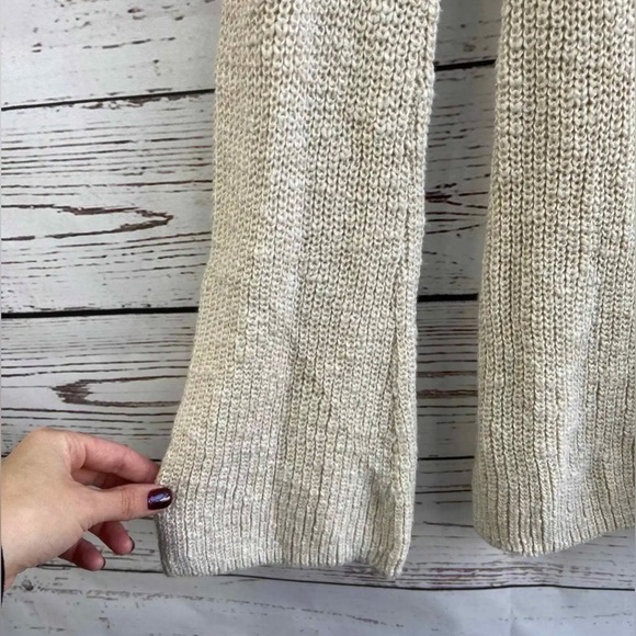 AMERICAN EAGLE OUTFITTERS CREAM SWEATER SIZE X-SMALL - Picture 4 of 8